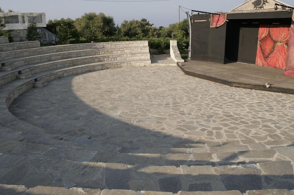 Θέρετρο Maris